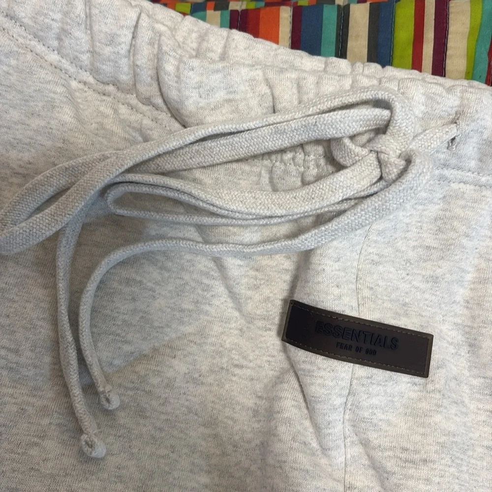 Fear of God Essentials light oatmeal Sweatpants Relaxed Fit Cotton-Blend XL new - Picture 5 of 16